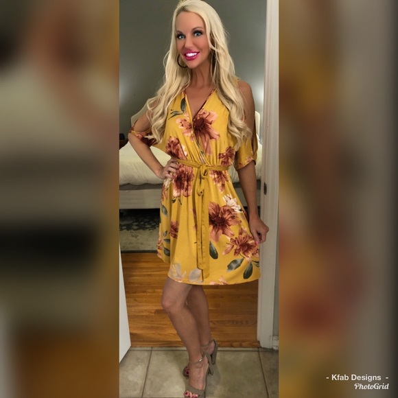 🥰LAST 1! Mustard Tie Dress w/Sleeve Cut Out! - Picture 4 of 4